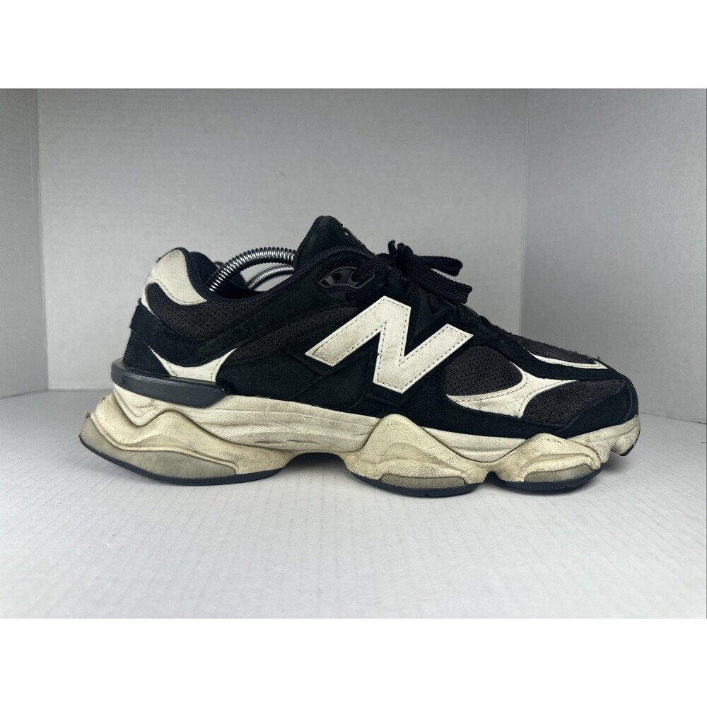 Size 11 - New Balance 9060 Black White